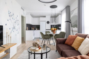 Modern 2 bed apartment 23 floor Urban Sky